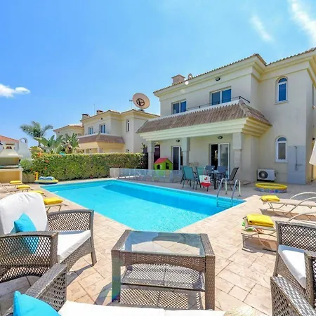 Hotel Alexander Paralimni
